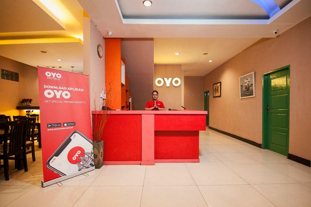 Oyo 529 Hotel Paninda Medan Ngoại thất bức ảnh
