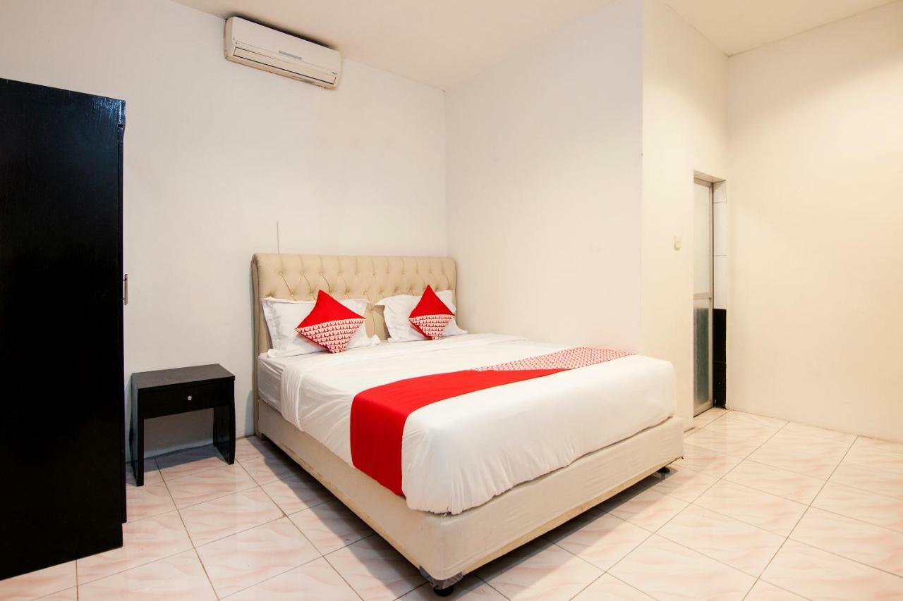Oyo 529 Hotel Paninda Medan Ngoại thất bức ảnh