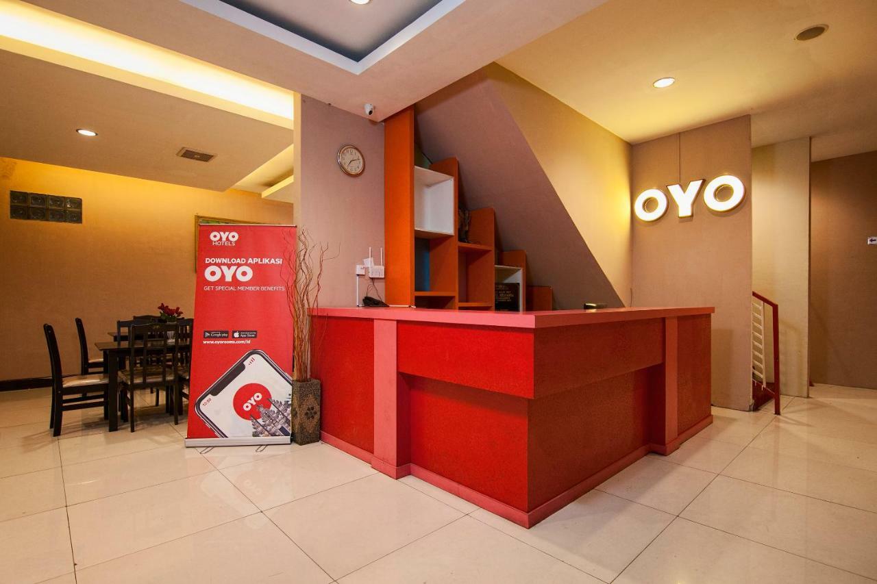 Oyo 529 Hotel Paninda Medan Ngoại thất bức ảnh